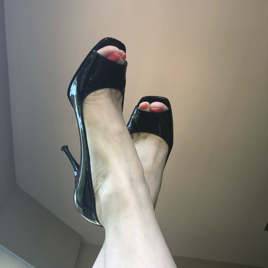 Open Toe Pumps